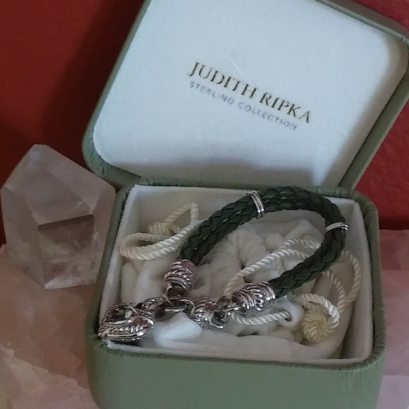 SOLD-Judith Ripka Leather Magnetic Bracelet - Picture 7 of 7